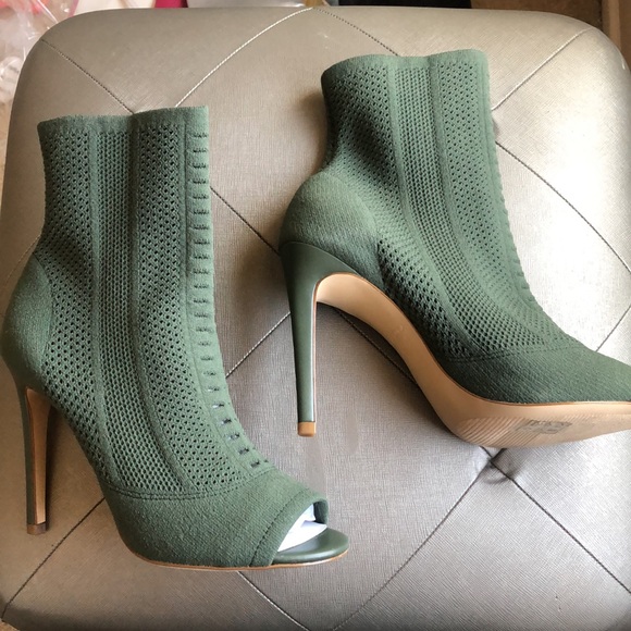 Aldo, open toe, olive green booties - Picture 3 of 4